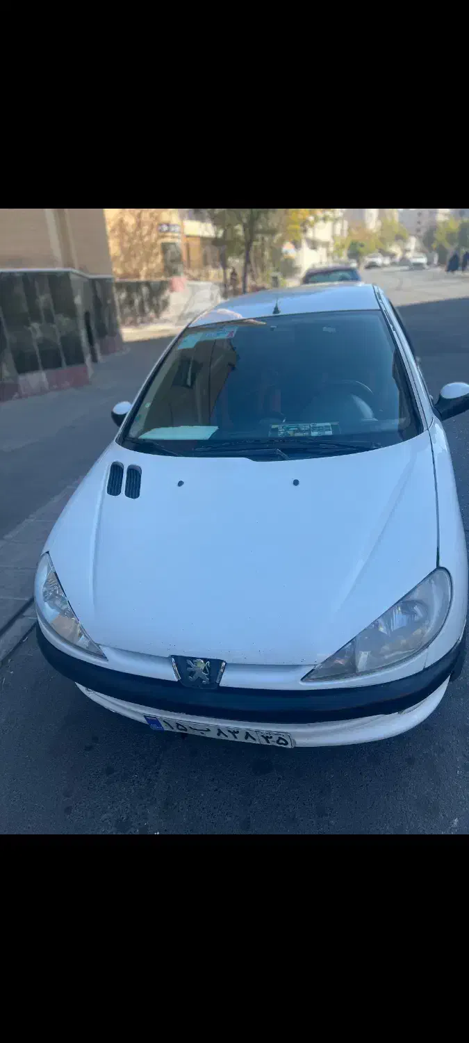 خودرو پژو، ۲۰۶ صندوق دار آگهی ann_20985363