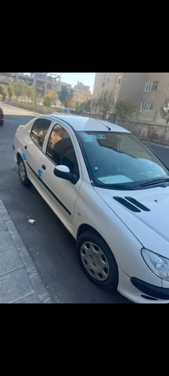 پژو ۲۰۶ صندوق دار v8 - 1396