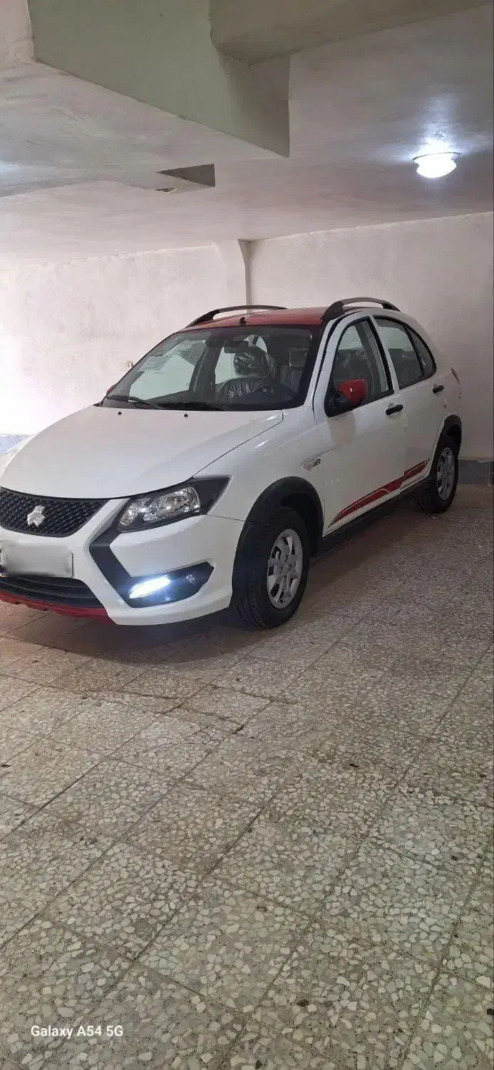 کوییک R دنده‌ای - 1404