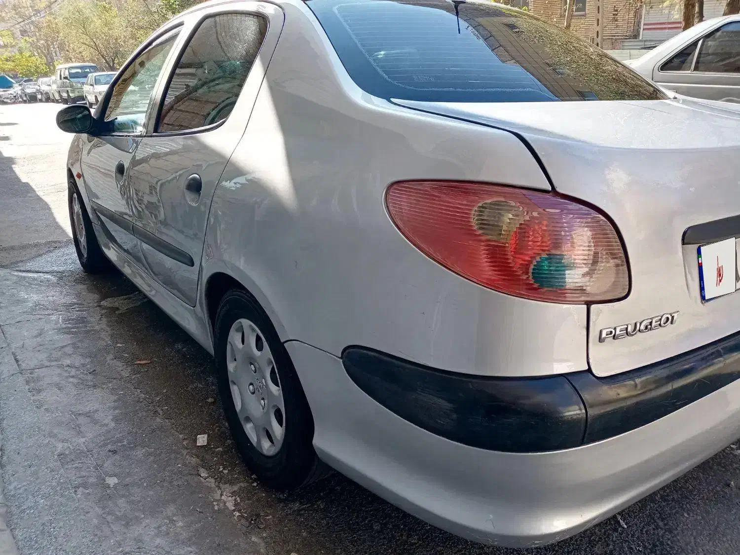 پژو ۲۰۶ صندوق دار v1 - 1386