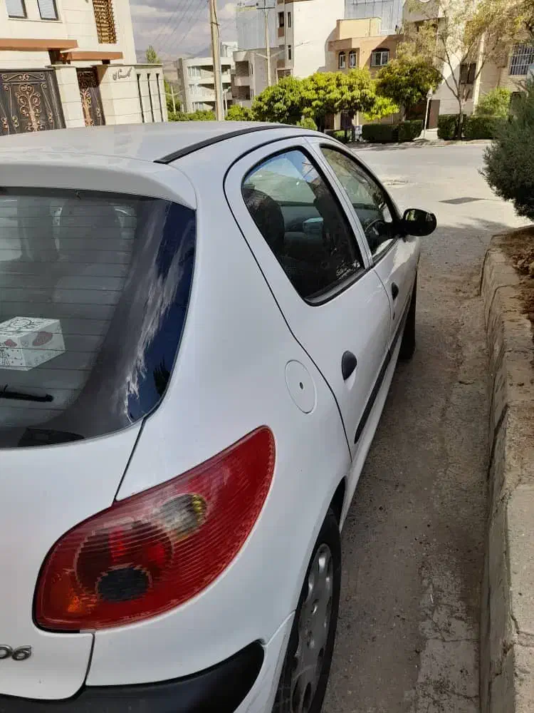 پژو 206 تیپ 5 - 1394