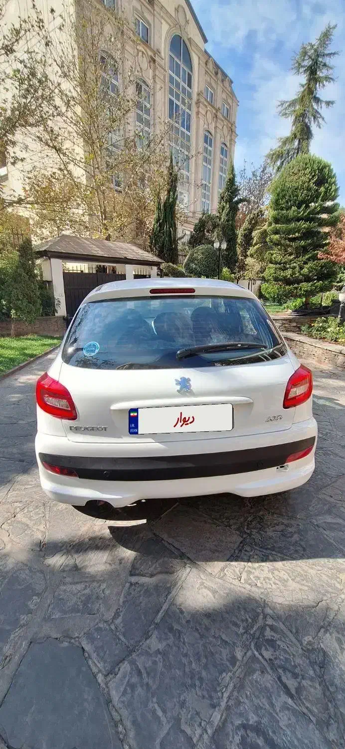 پژو 207 اتوماتیک TU5P - 1403
