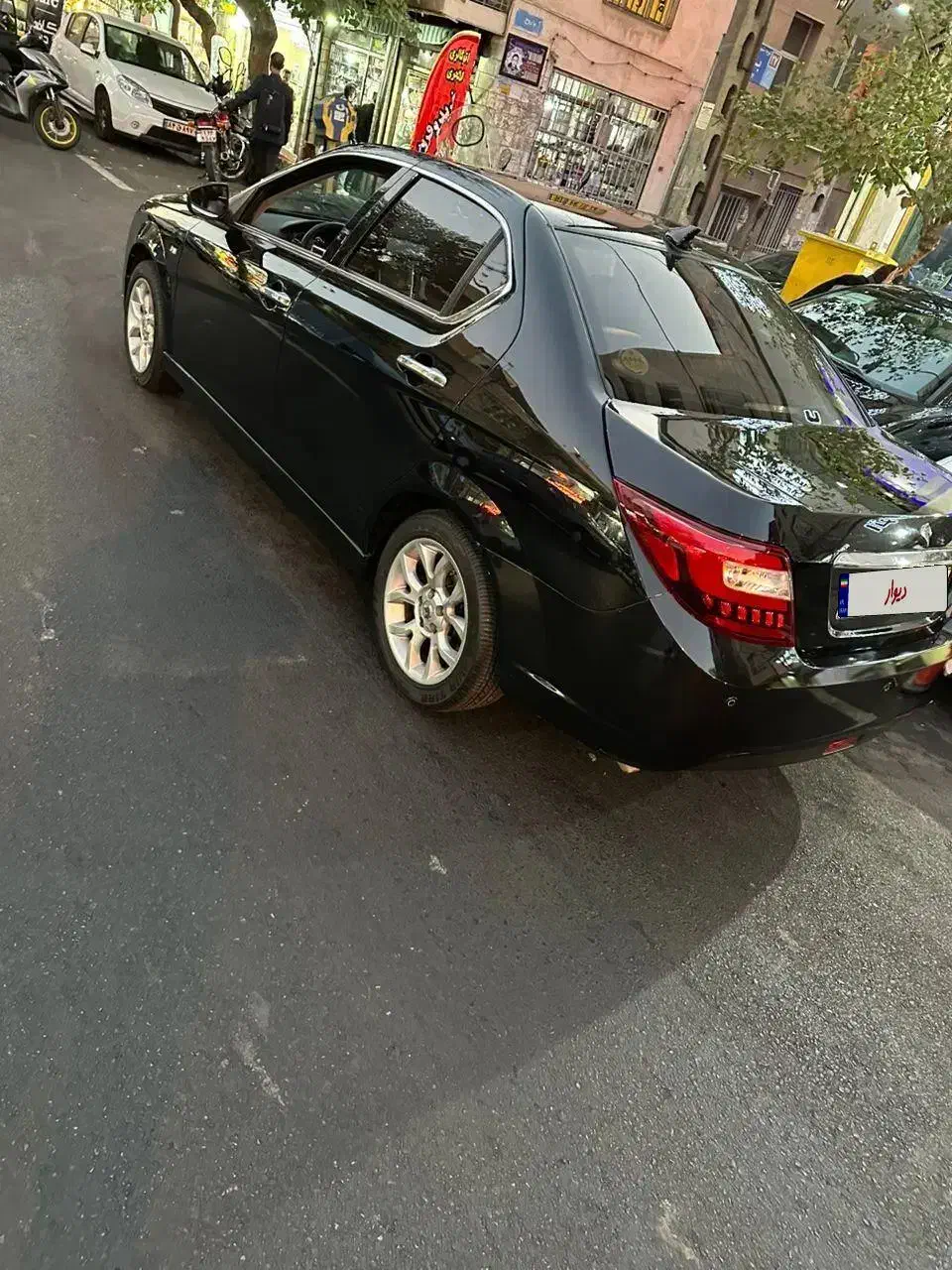 دنا پلاس توربو اتوماتیک - 1402