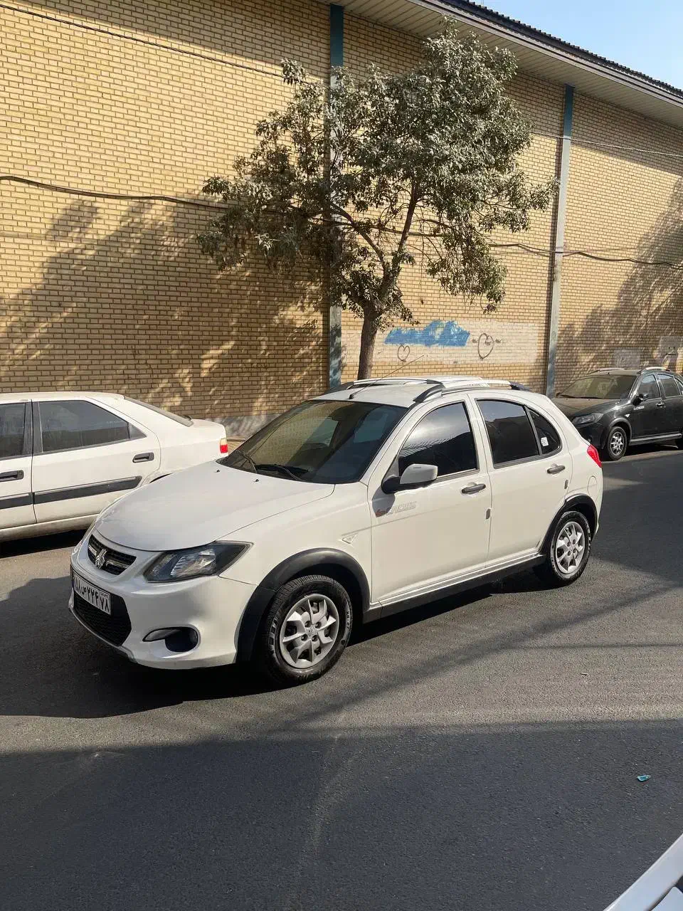 خودرو کوییک، معمولی آگهی ann_20985853