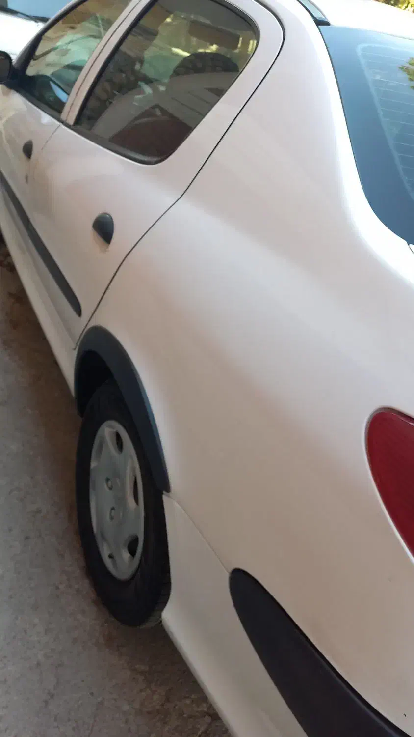 پژو ۲۰۶ صندوق دار v8 - 1390