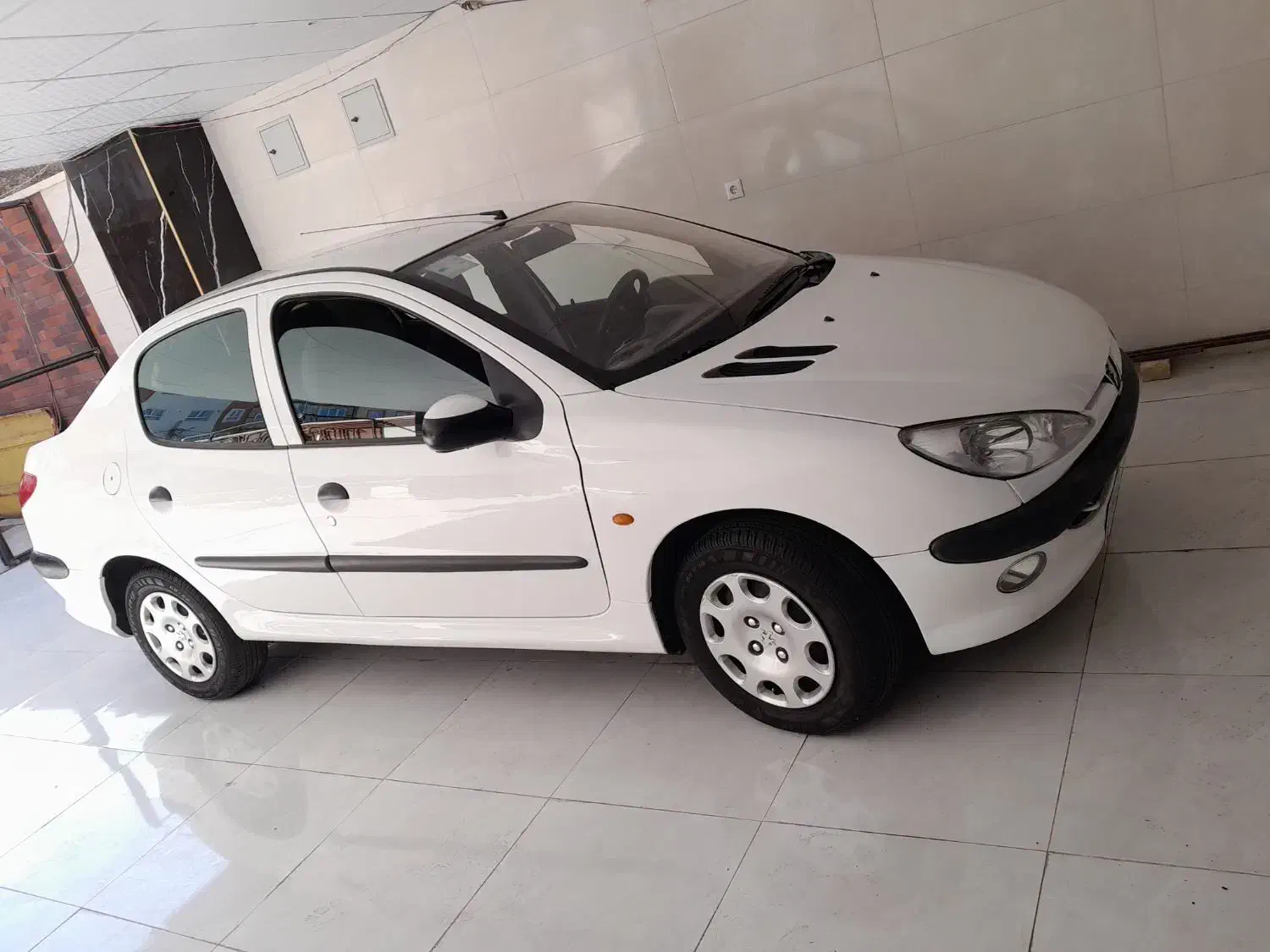 خودرو پژو، ۲۰۶ صندوق دار آگهی ann_20986116