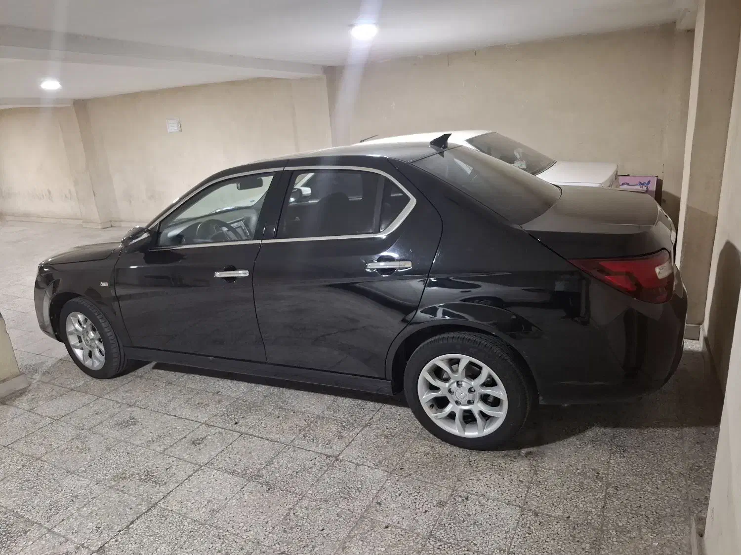 دنا پلاس توربو اتوماتیک - 1402