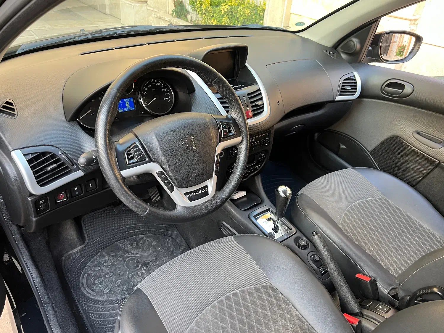 پژو 207 پانوراما اتوماتیک TU5P - 1403