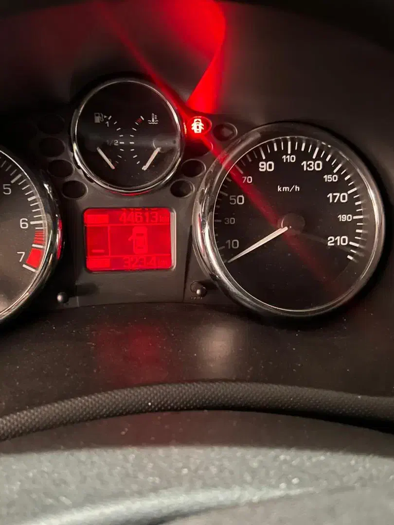 پژو 207 اتوماتیک - 1402