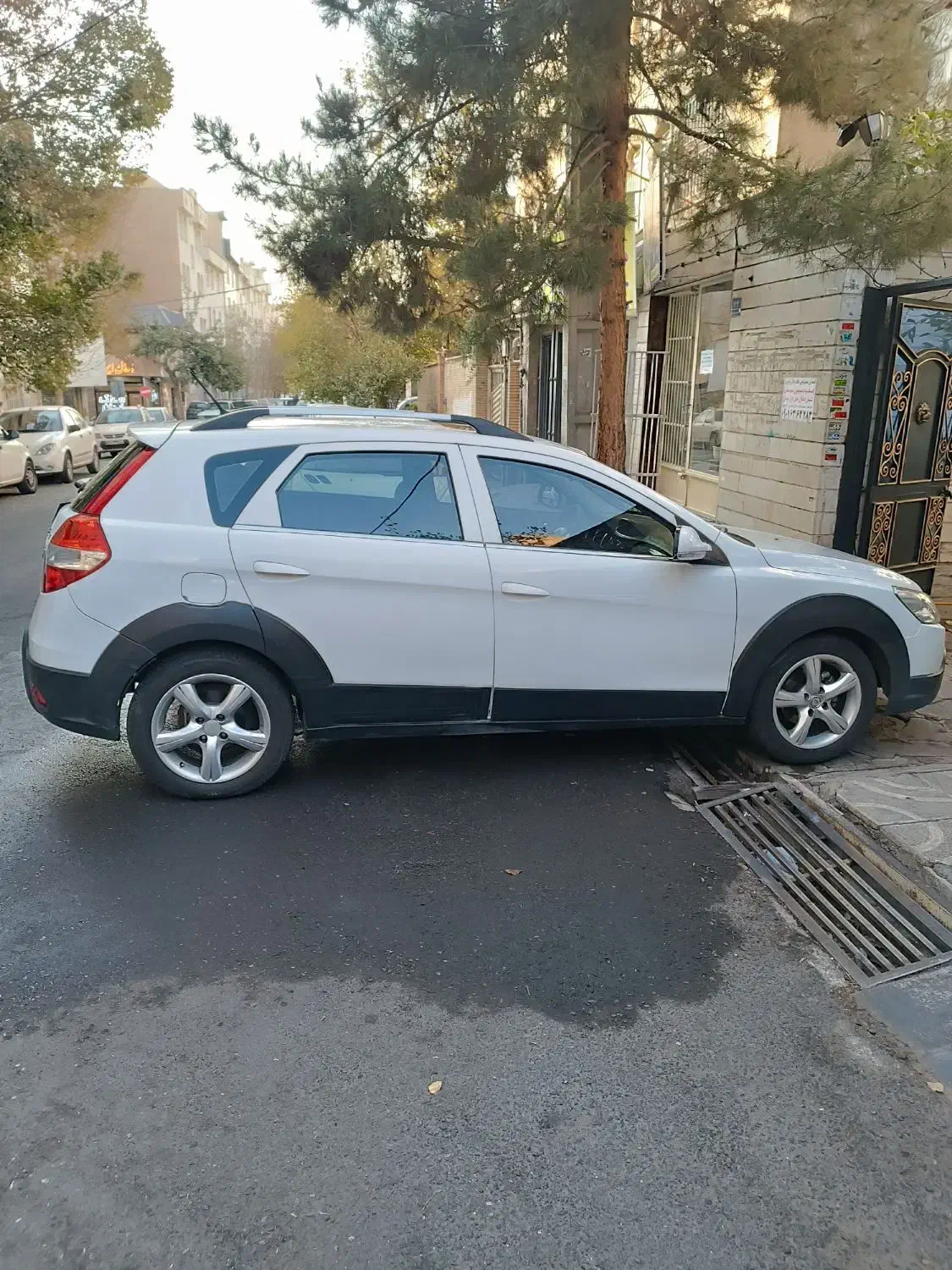 دانگ فنگ H30 کراس اتوماتیک - 1397