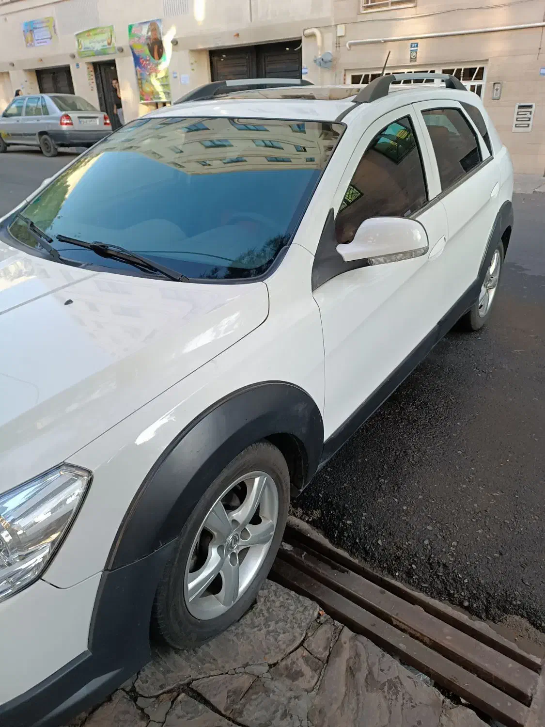 دانگ فنگ H30 کراس اتوماتیک - 1397