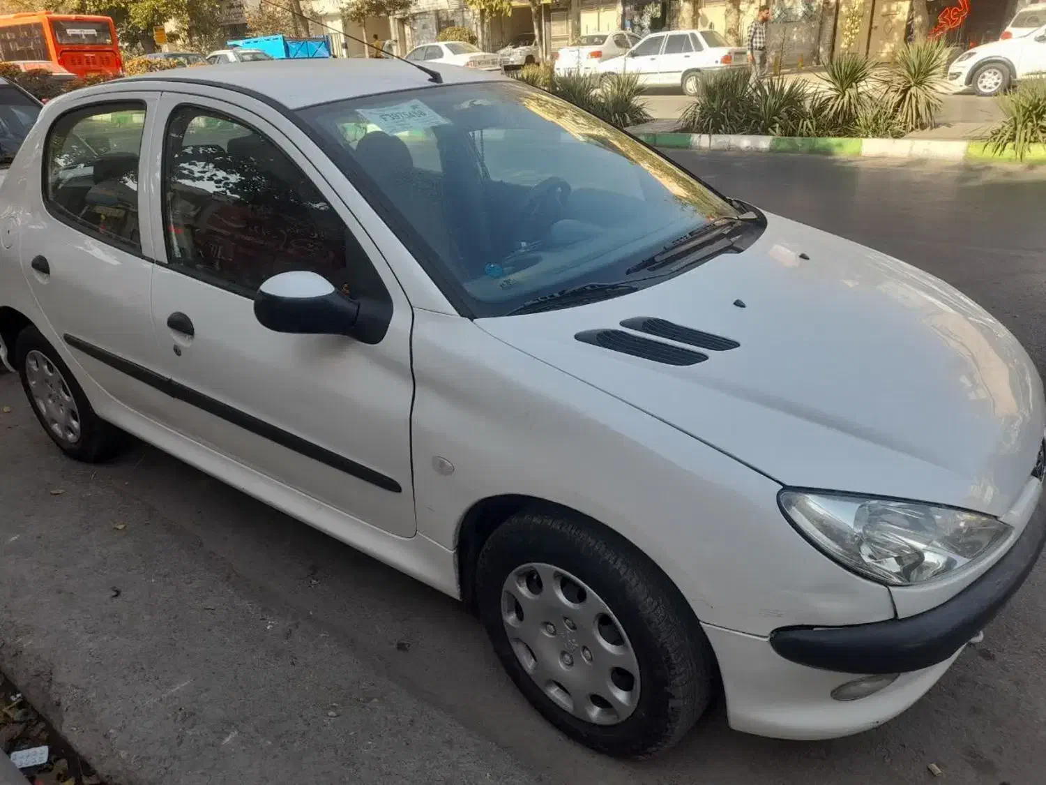 پژو 206 تیپ 3 - 1396