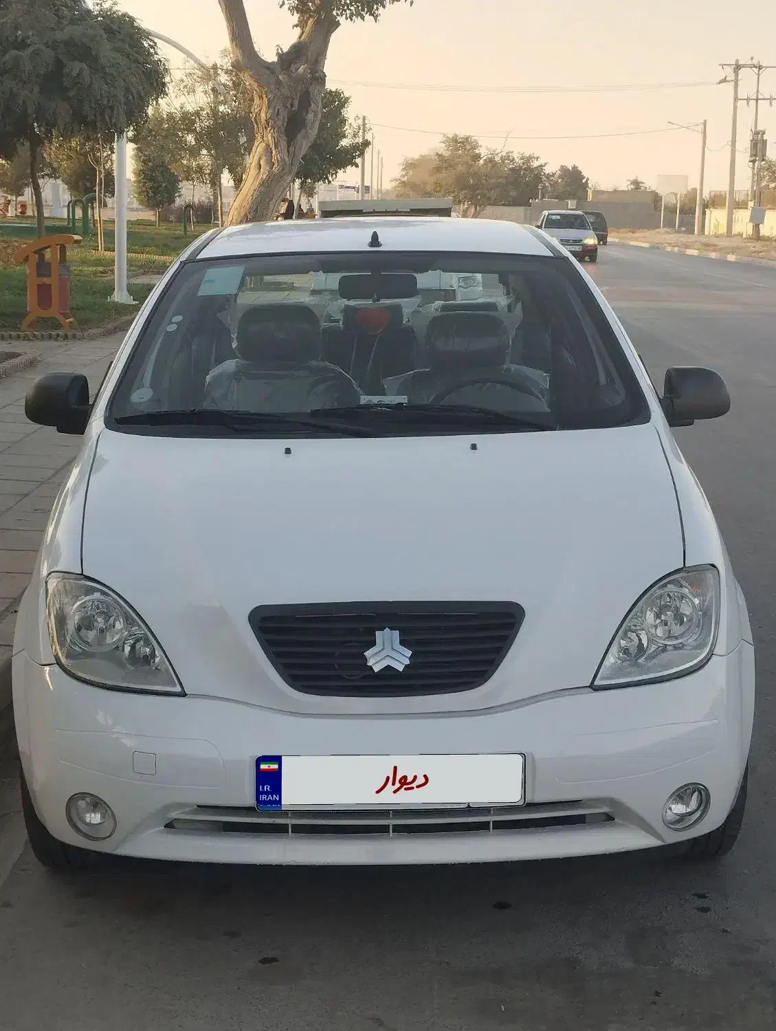 تیبا صندوق دار SX - 1400