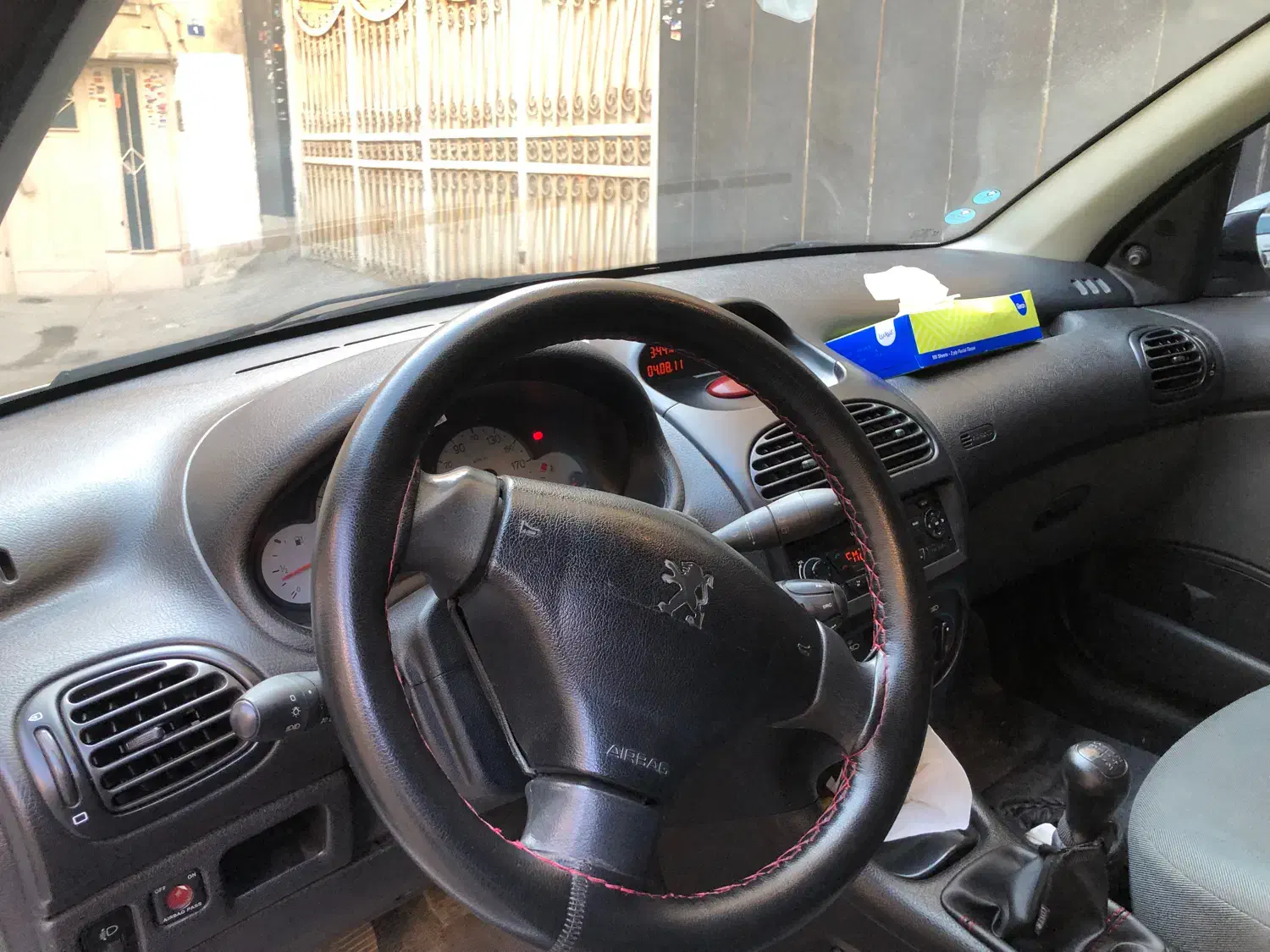 پژو 206 تیپ 2 - 1398