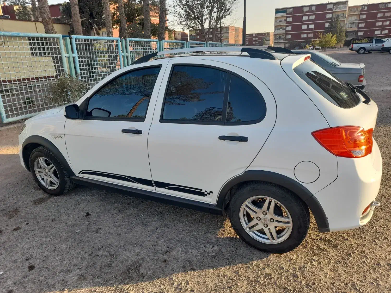 کوییک R دنده‌ای - 1401