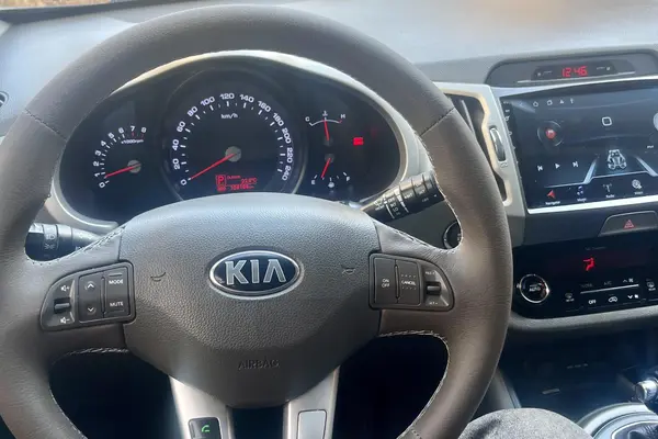 کیا اسپورتیج 4 سیلندر فول 2400cc - 2014