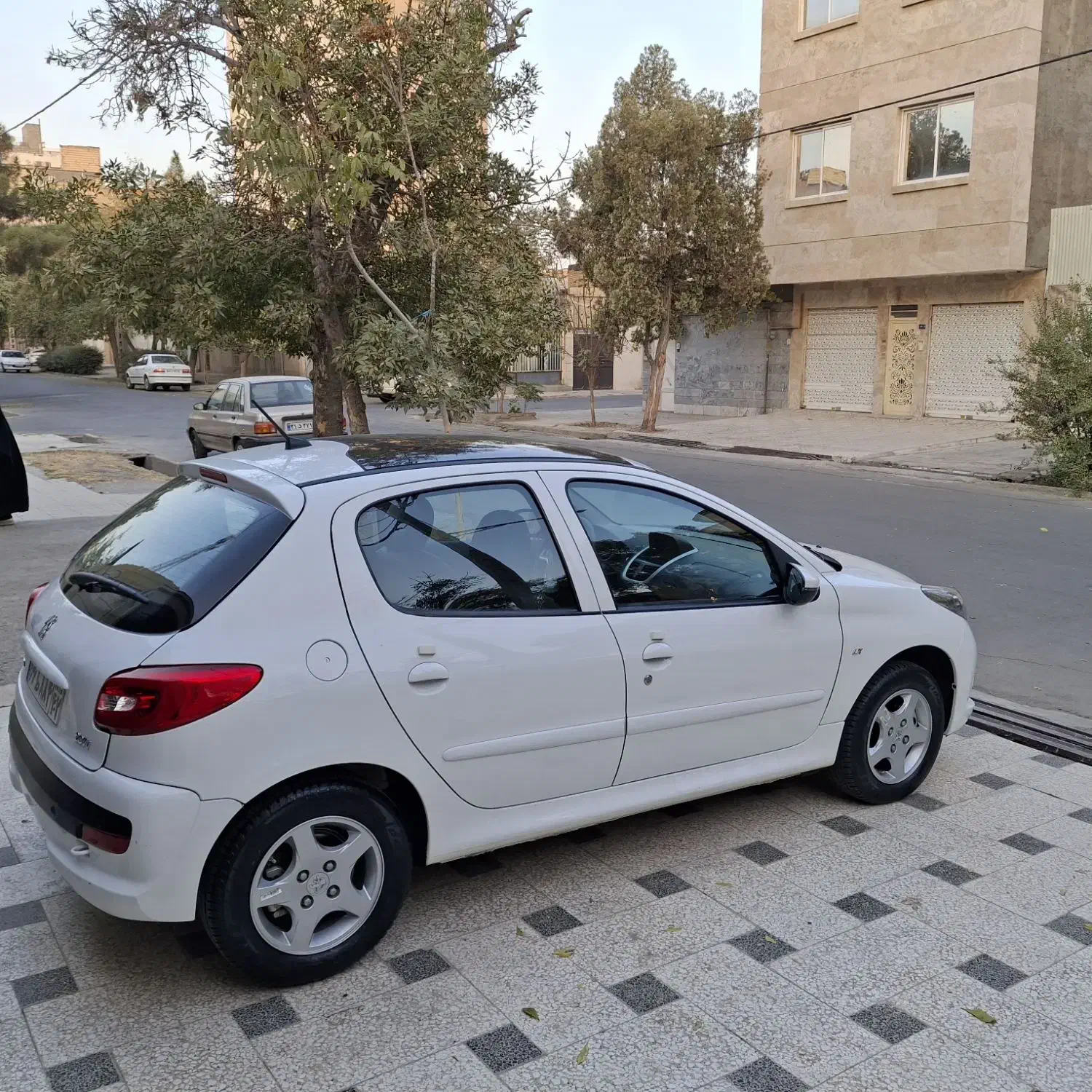 پژو 207 پانوراما دنده‌ای - 1403