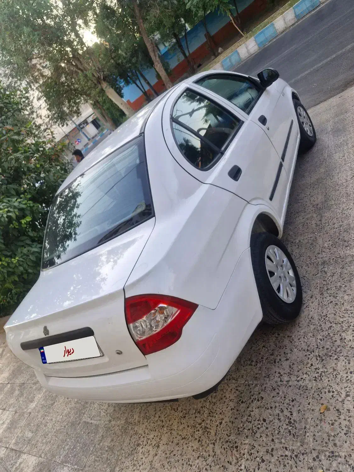 تیبا صندوق دار SX - 1398