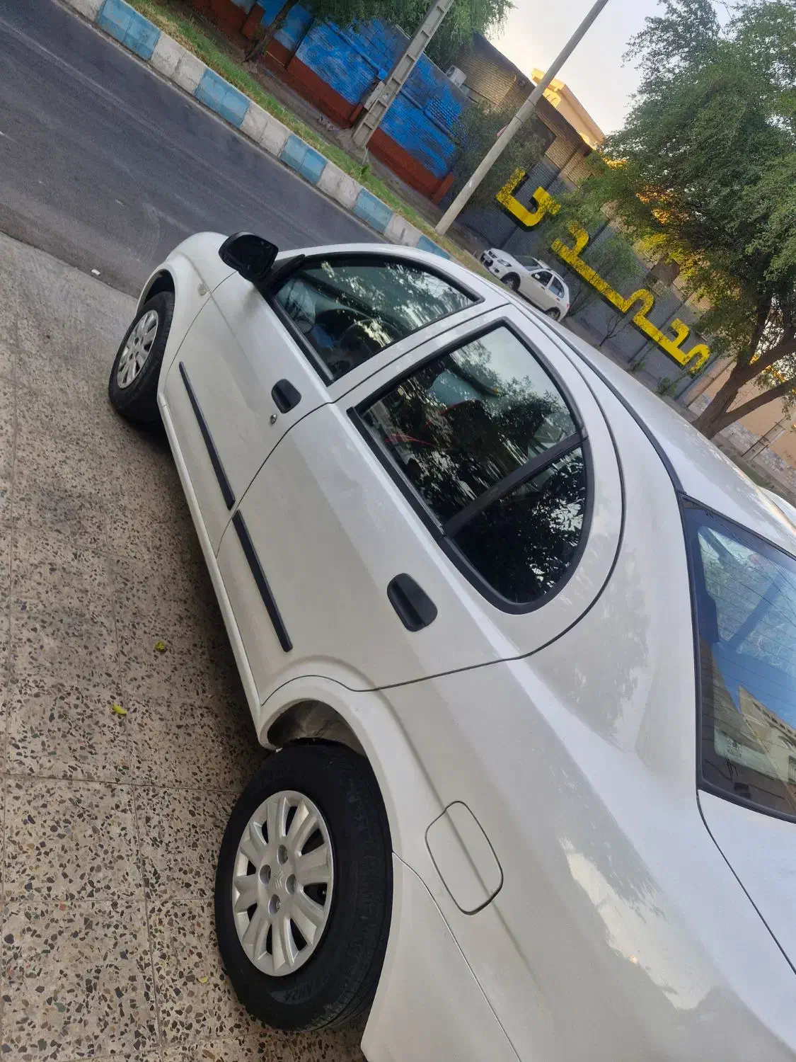 تیبا صندوق دار SX - 1398