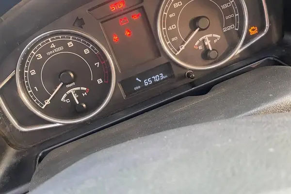 پژو پارس XU7P - 1401