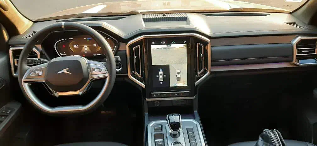 کی ام سی T9 ۲.۰ لیتر توربو - 2024