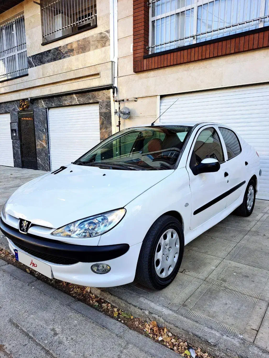 پژو ۲۰۶ صندوق دار v8 - 1389