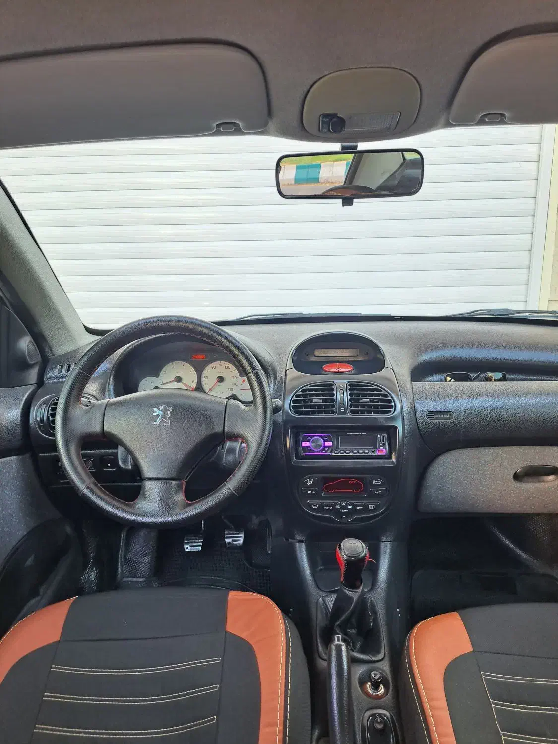 پژو ۲۰۶ صندوق دار v8 - 1389