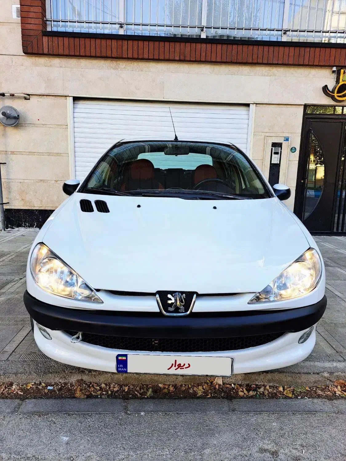 پژو ۲۰۶ صندوق دار v8 - 1389