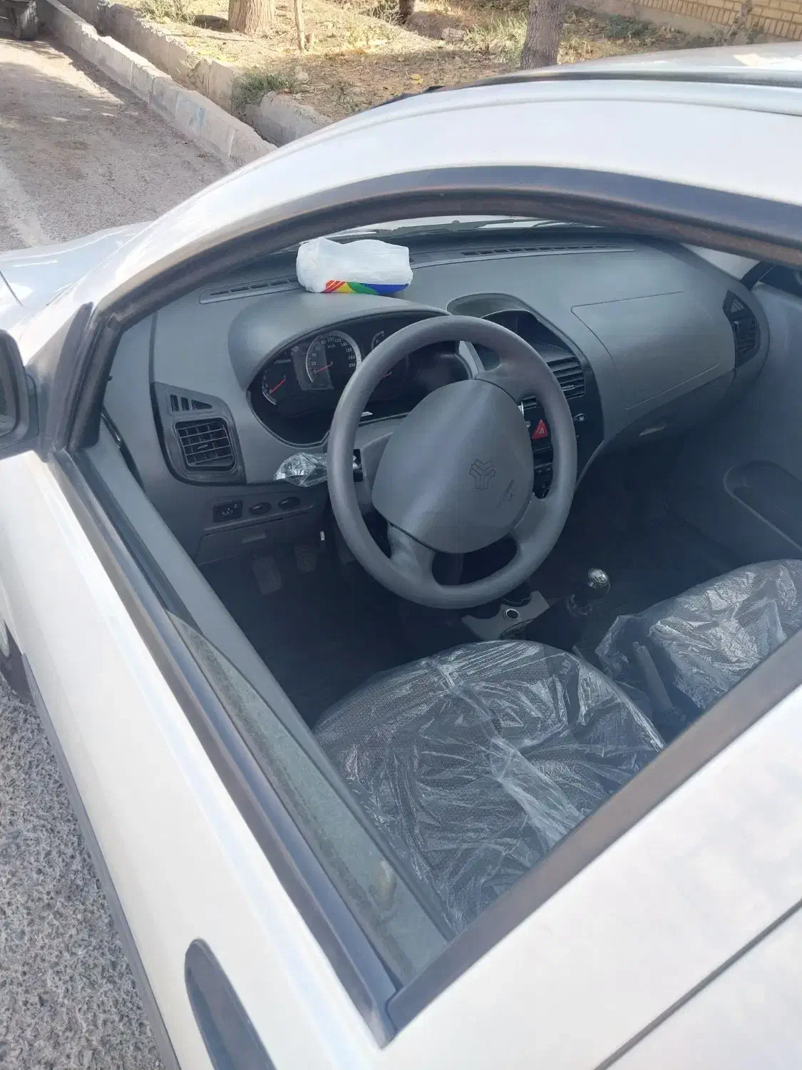 تیبا صندوق دار SX - 1398