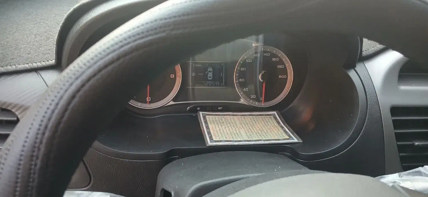 کوییک R دنده‌ای - 1403