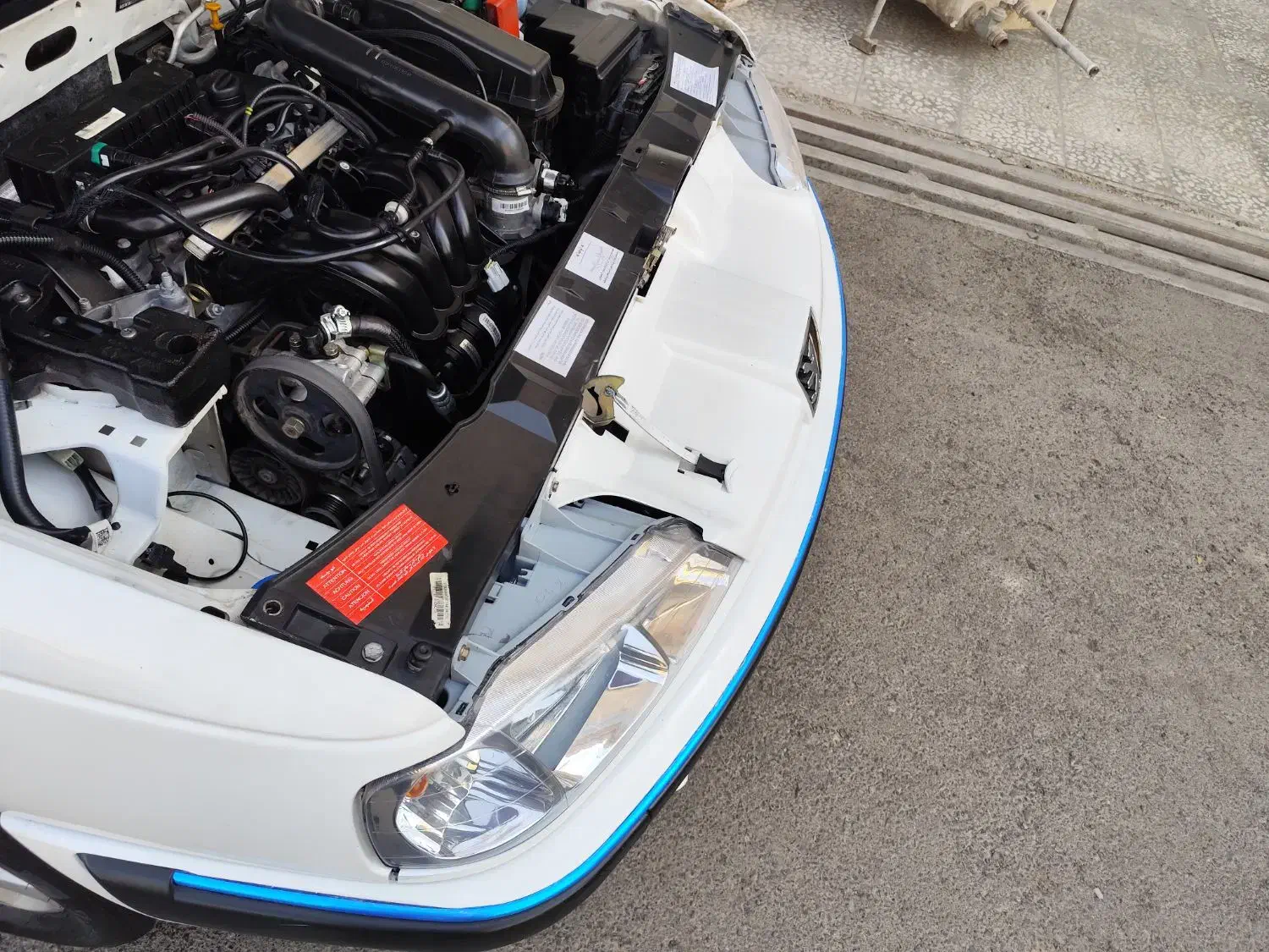 پژو پارس XU7P - 1402