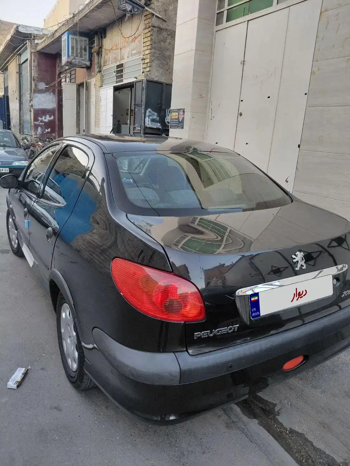 پژو ۲۰۶ صندوق دار v8 - 1394