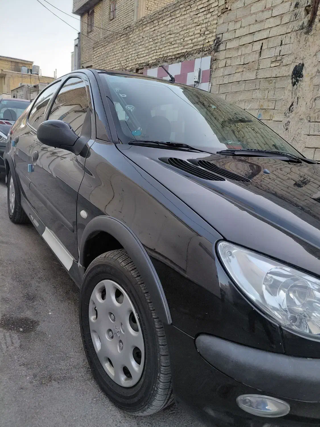 پژو ۲۰۶ صندوق دار v8 - 1394