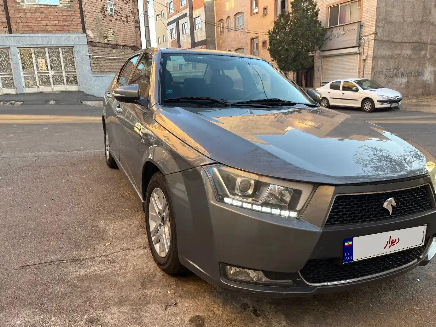 دنا پلاس تیپ ۲ سانروف ۴ ایربگ - 1397