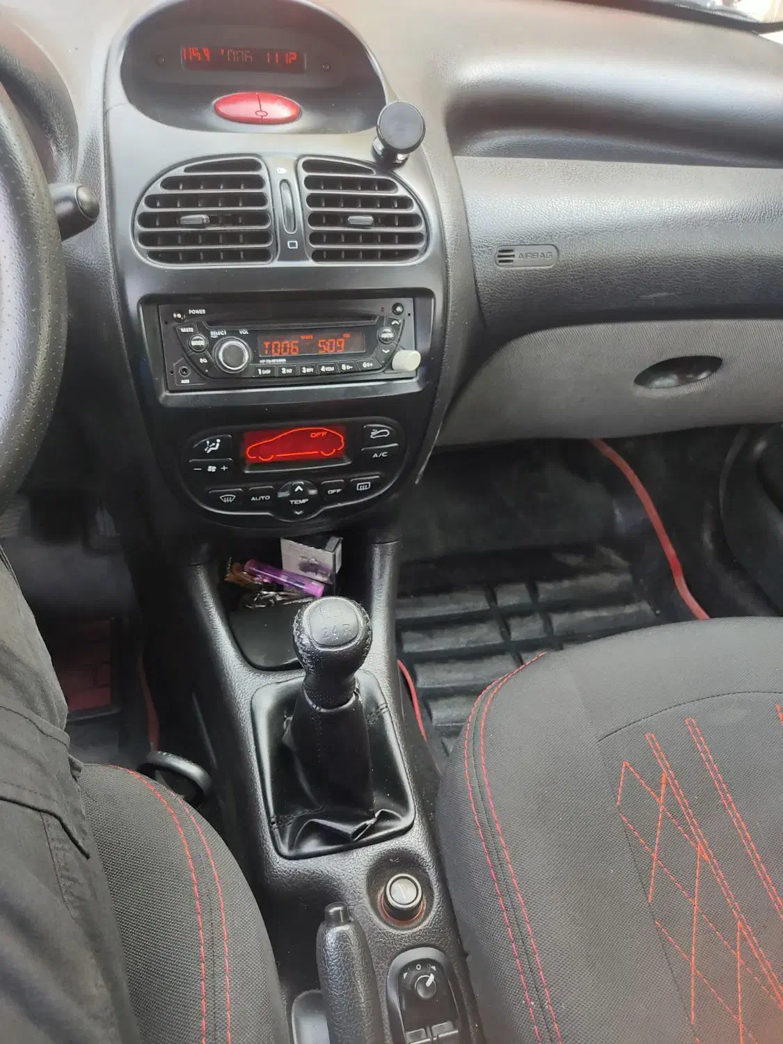 پژو 206 تیپ 3 - 1390