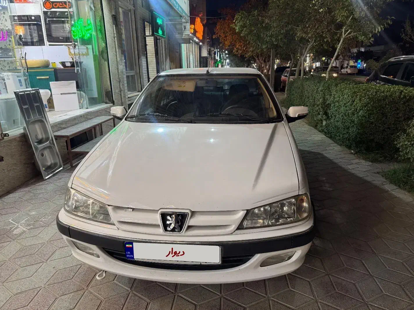 پژو پارس XU7P - 1401