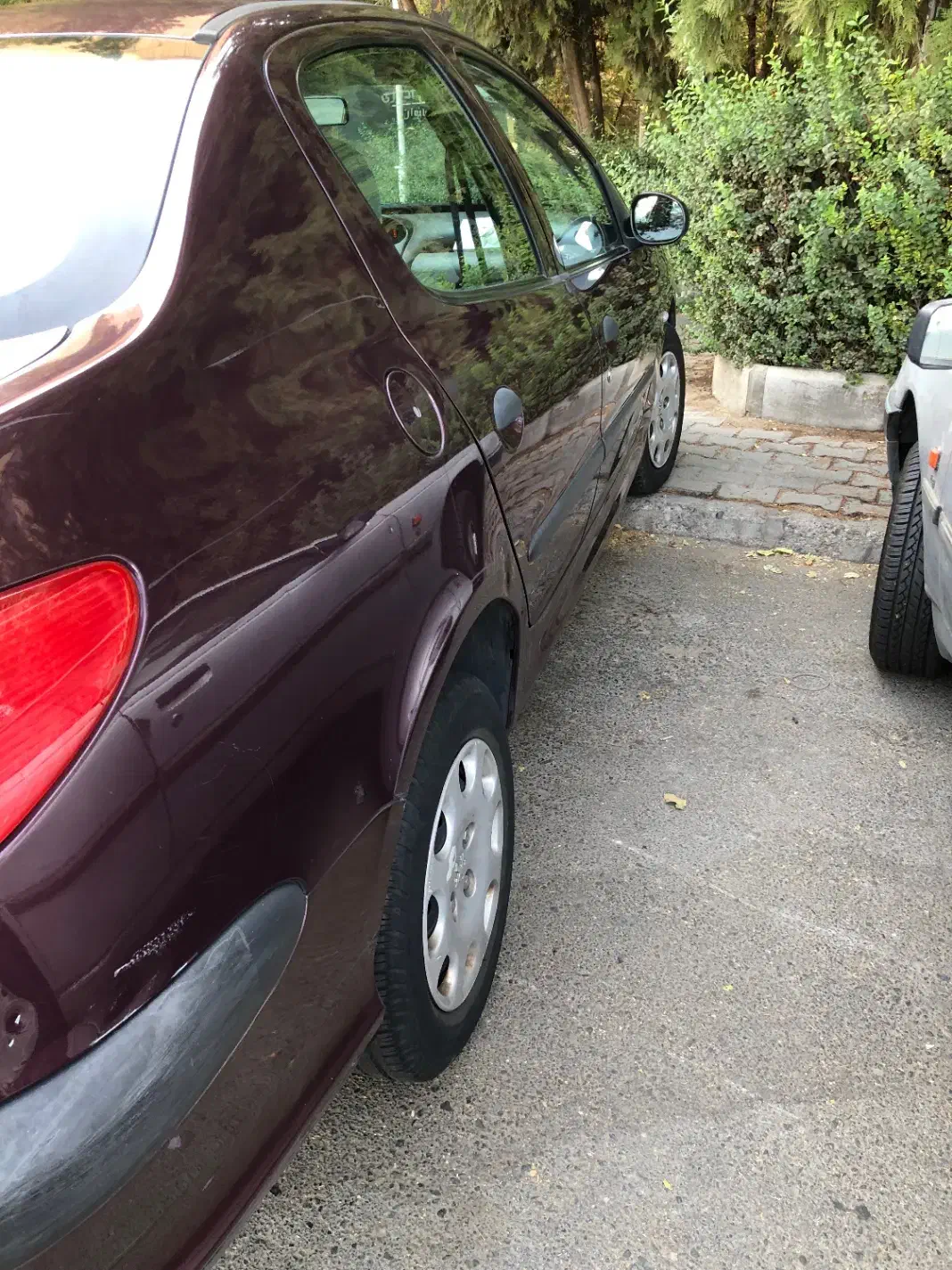 پژو ۲۰۶ صندوق دار v8 - 1394