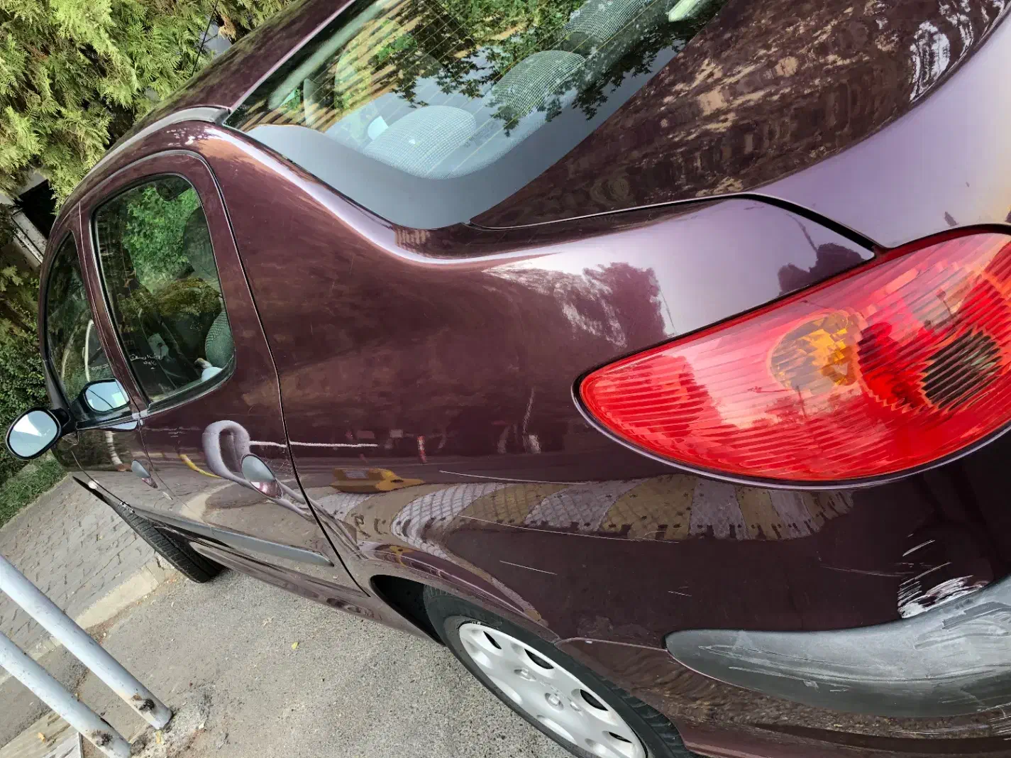 پژو ۲۰۶ صندوق دار v8 - 1394