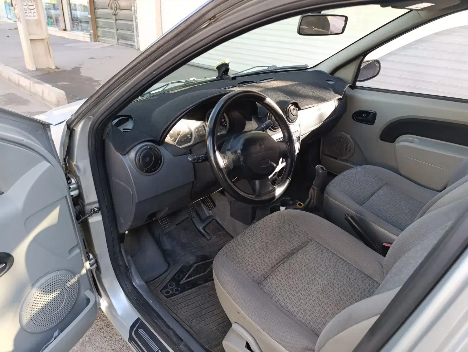 رنو تندر 90 E2 - 1387