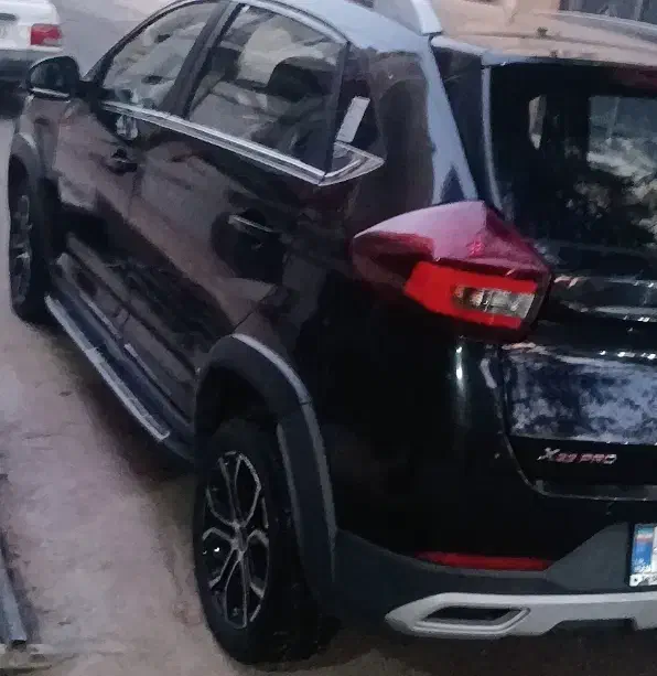 ام وی ام X22 پرو دنده‌ای - 1402