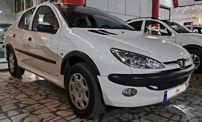 خودرو پژو، ۲۰۶ صندوق دار آگهی ann_20989234