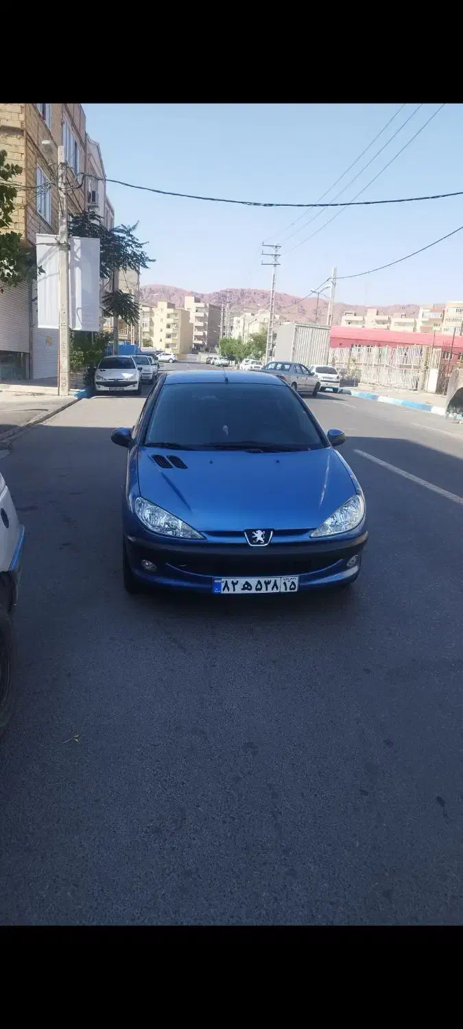 خودرو پژو، ۲۰۶ صندوق دار آگهی ann_20989397