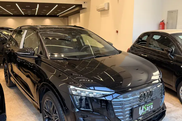 آئودی الکتریکی Q5 ۴۰ - 2024