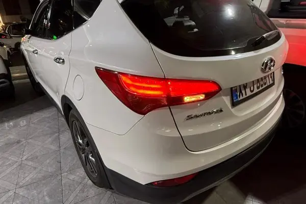 هیوندای سانتافه جی‌ال‌اس ۲.۴ GDI دو دیفرانسیل - 2015