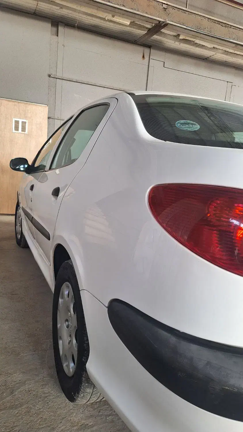 پژو ۲۰۶ صندوق دار v8 - 1397