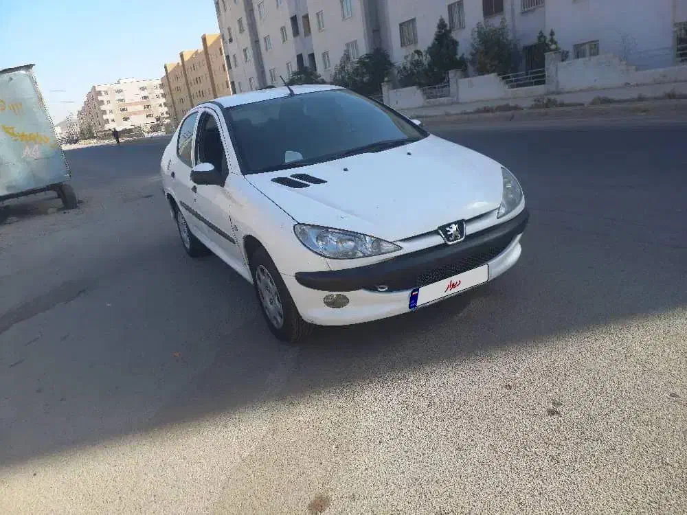 پژو ۲۰۶ صندوق دار v8 - 1393