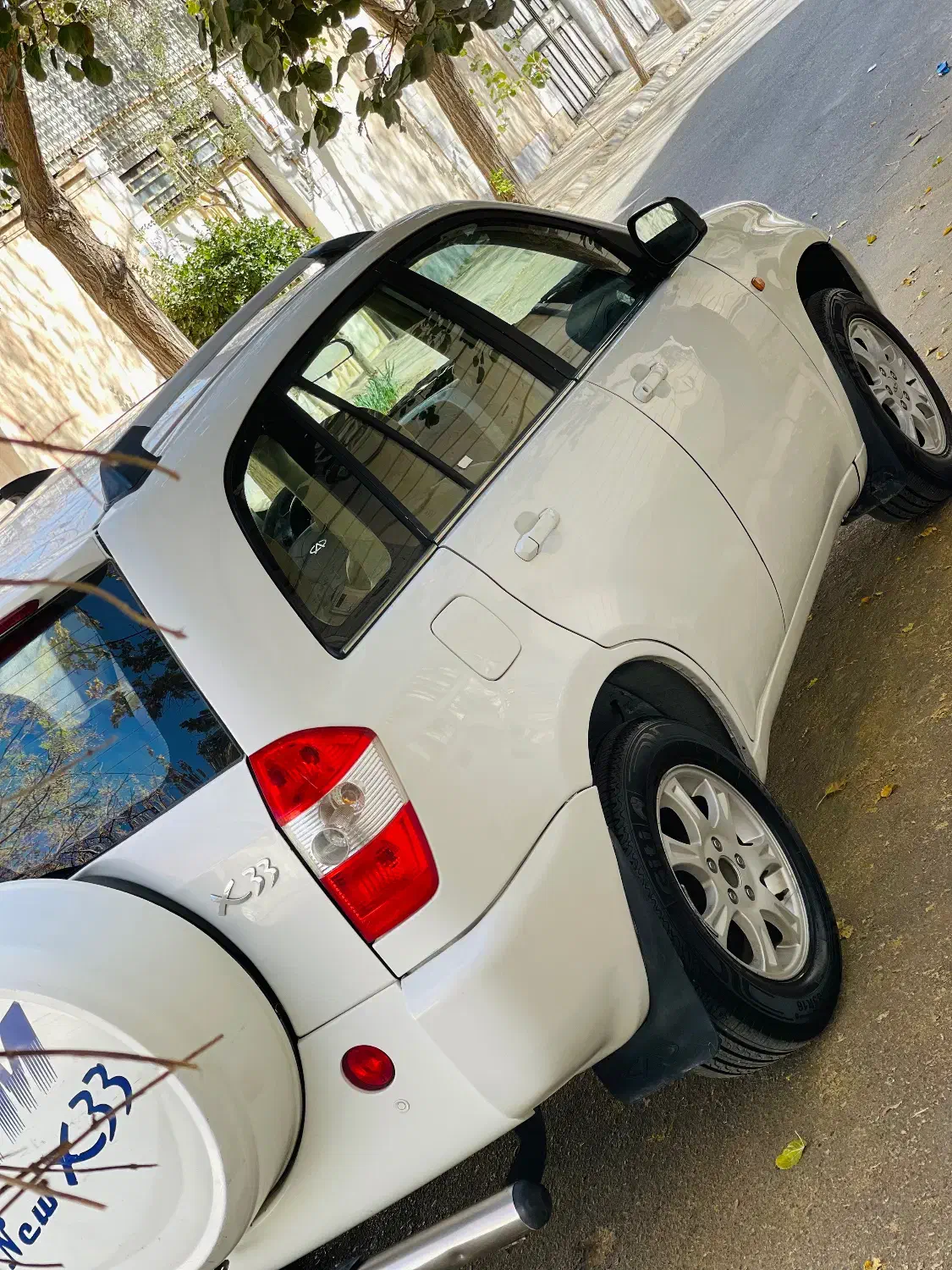 ام وی ام X33 دنده‌ای ساده - 1391