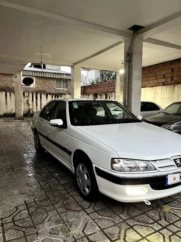 پژو پارس XU7P - 1402