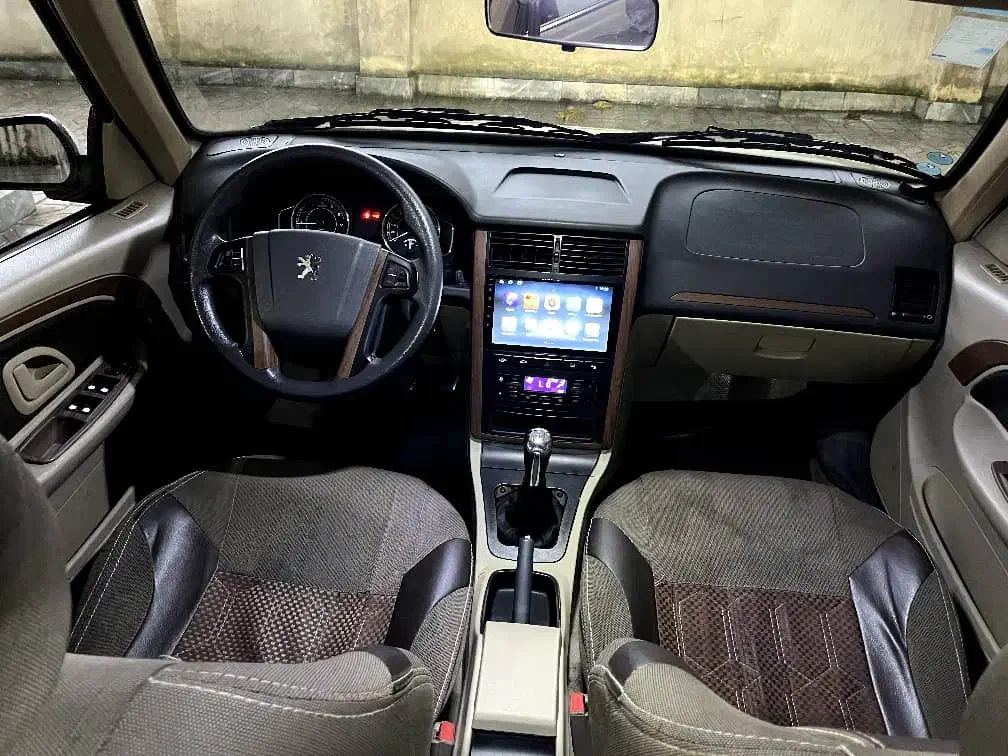 پژو پارس XU7P - 1402