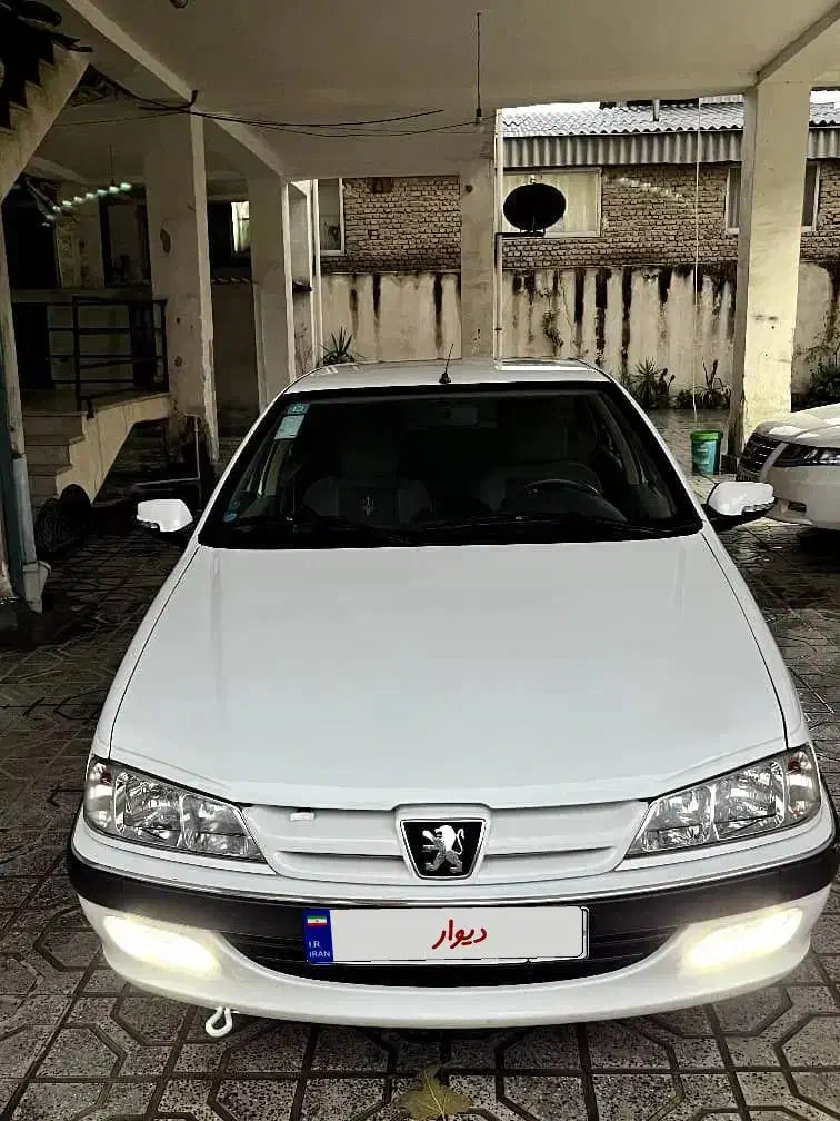 پژو پارس XU7P - 1402